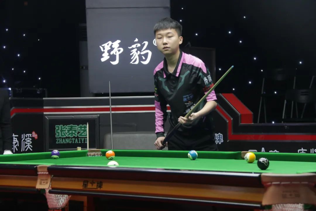 练滕哈赫的 练滕哈赫的